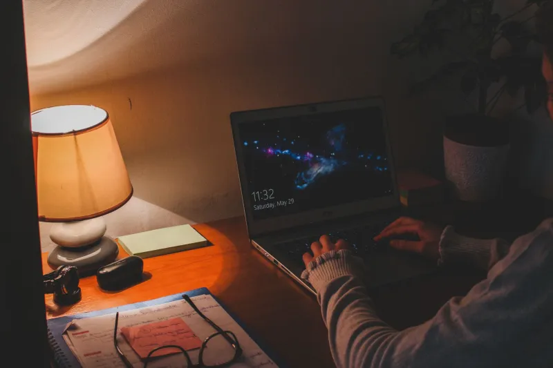Escape from the Feed: How Niche Online Spaces Became the New Cultural Underground